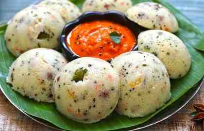 idli-sambar-food-in-kerala- pankaj yogpeeth.jpg